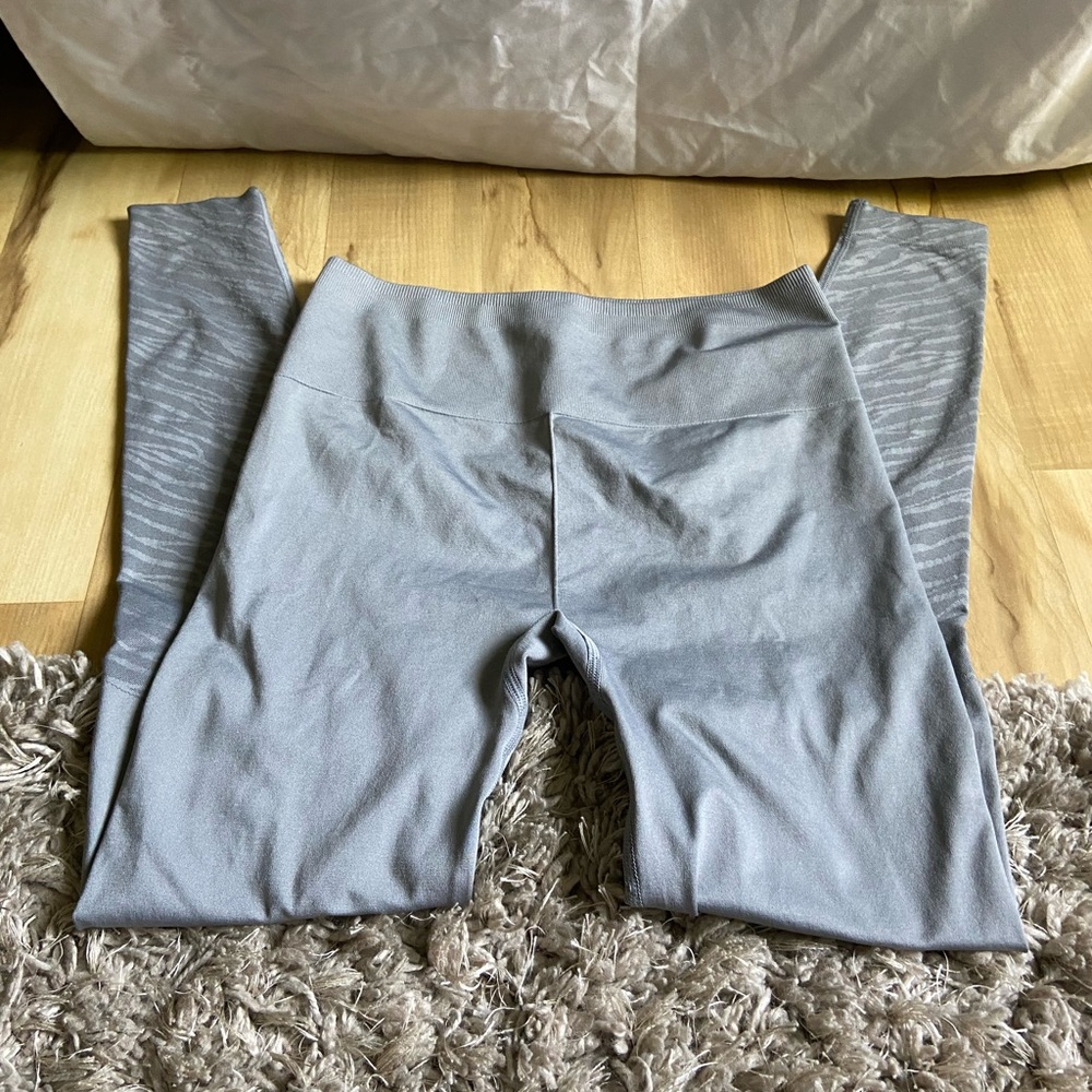 fabletics leggings